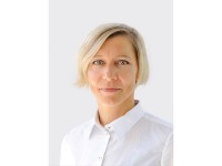 Prof. Dr. Diana Wolff - Next Level Frontzahnaufbau